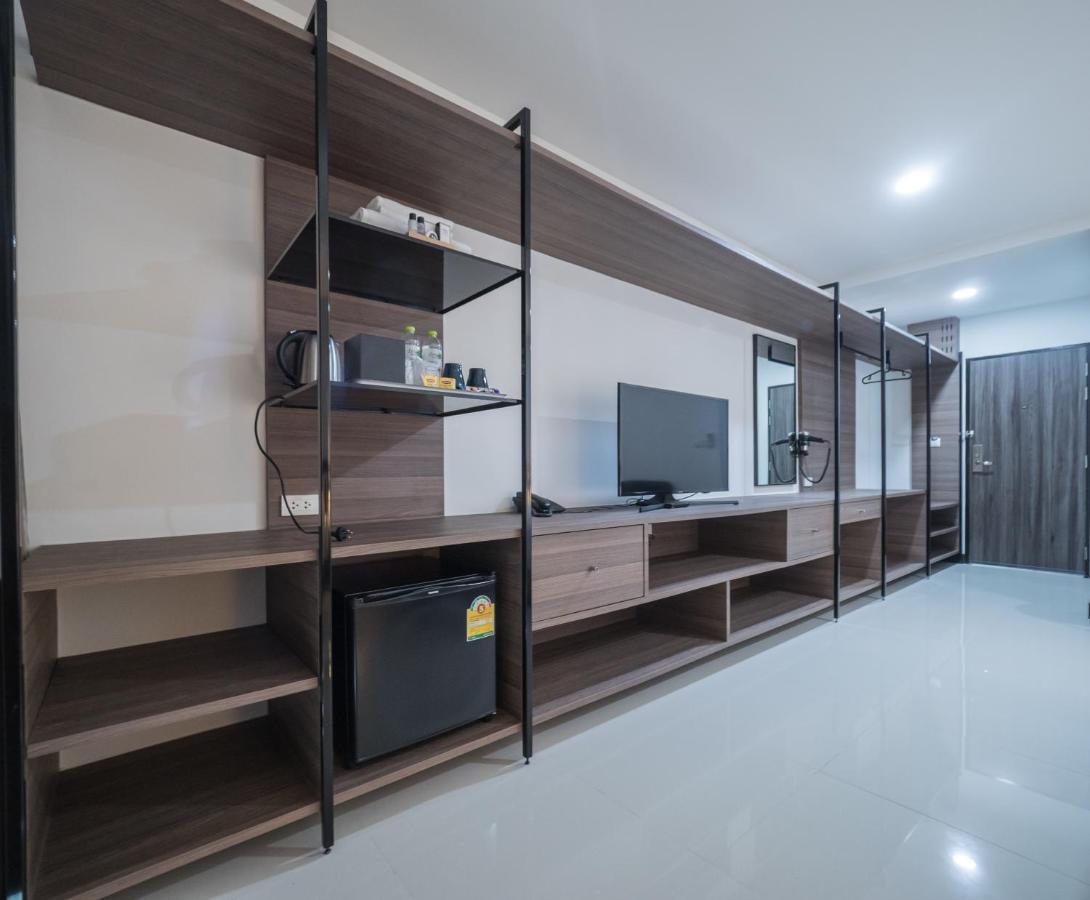 Tassana Place Chonburi Esterno foto
