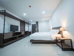 Tassana Place Chonburi Esterno foto